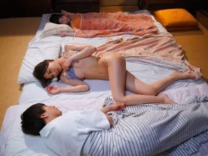 Hai em học viên biến thái và anh hlv may mắn
