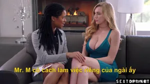 Nhét cặc vào lồn chị gái bị kẹt dưới gầm giường
