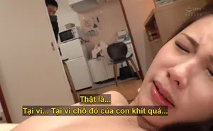 Cô vợ trẻ mê mẩn con cu của anh thợ massage